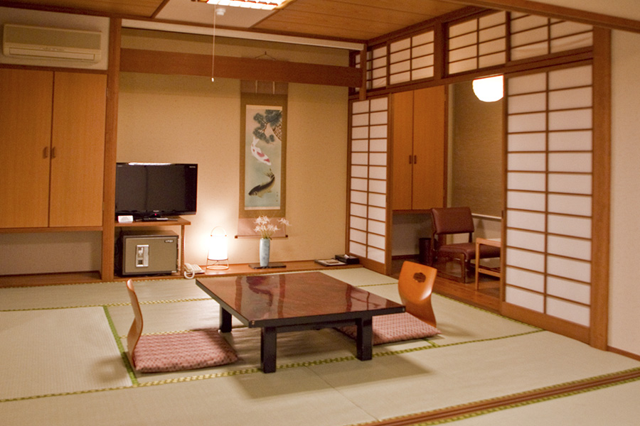 旅館かんざき